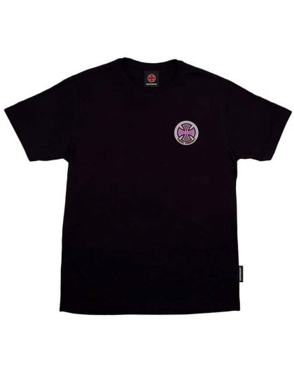 Detalhe Camiseta Independent 78 Cross Preta Independent Truck Company - Estilo Urbano