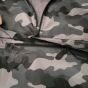 Detalhe Jaqueta Windbreaker Champion Stadium Packable Camuflado Cinza Champion SportsWear - Estilo Urbano